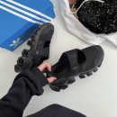 상중 | 떡상중인 아디다스 메가제인 운동화