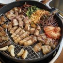 꽃돼지식당 이미지