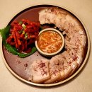 궁중교자육개장 이미지