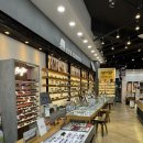 프라우빌딩 | 들어가자마자 입이 떡! 평택에서 제일 안경 많은 곳 다녀왔어요 (feat. 래쉬, 카린) - 아이젠트리안경...