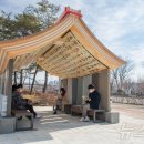 증평도서관 앞 이미지