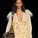 자연을 담은 리스 스타일링 이미지