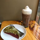 다이소 인덕원역점 | 미션음료 :: 홀리데이밀크초콜릿 , 진저레몬차이티 칼로리 후기 / 이프리퀀시 모으기 / 크리스마스 텀블러