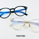 아웃오브프레임 이미지