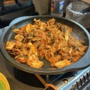 경기도 수원시 장안구 화산로141번길 | 성균관대역 맛집 구석진쭈꾸미, 매콤한 철판쭈꾸미에 닭전 먹고 온 후기