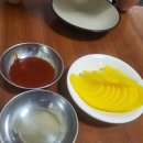 아담만두춘천석사점 | [춘천 명동 맛집] 투표 후 달려간 1982년부터 이어진...디저트 '쏘쏘사라다' 솔직 후기! (ft. 하삼동커피)