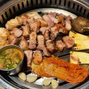 빨간 벽돌집 | 부산 가야 동의대역 숙성 삼겹살 맛집 빨간 벽돌집 내돈내산 후기