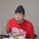 것 같아 무기력하고 우스꽝스러워. 하지만 난 이미 당신을 이렇게 사랑하고 있는데 어떻게 할 수 있겠어요