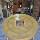 엽전조형물 이미지