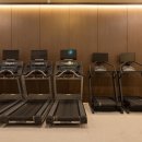 양재역 8번출구 앞 이미지