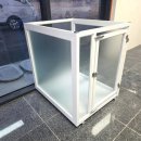 다담약국 | [강원 원주] 애견 미용실 '다담 그루밍', 바닥 손상 없는 무타공 강아지 안전문 &amp; 대기장 시공 후기