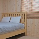 뒷등 하얀집 이미지