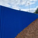 주택 담장 앞 이미지