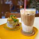 그레이박스 | 염창역카페｜우든박스커피 시즌 케이크 맛집 유자 얼그레이 파운드 화이트라떼 후기