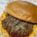 홈샌드버거(프레소) | [여수 여행]해산물 못 먹는 사람들 주목!! 중앙동 이순신 광장 맛집 '이순신 버거'