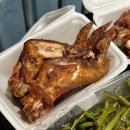 날개펴닭 이미지