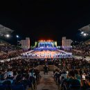 댄싱 공연장 이미지