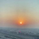 오늘 2024년1월1일.두바이에서 찰영된 두개의 태양(징조입니다) 이미지