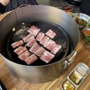 무쇠솥 | 평택 고덕동삼겹살 솥뚜껑에 지글지글 김치무쇠삼겹