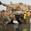 미1사단 단검여단 한국 순환배치, M109 팔라딘자주포, M1A2 에이브럼스 전차 등 광양항 도착 이미지