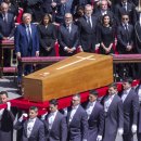 프란치스코 교황 장례식 엄수…“전통 깨고 소박한 작별 인사” 이미지