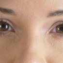 글라스 바바 안경(하양점) 이미지