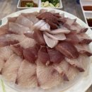 럭키회센타