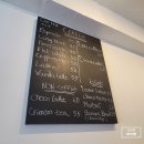 렁디 커피(LUNDI coffee) | 서울 마포구) 연남동 렁디커피 - 프랑스식 디저트가 있는 카페 / 바나나브레드