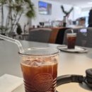 샐러디문래점 | 영등포구청역 느좋 카공 카페 추천 리브레리