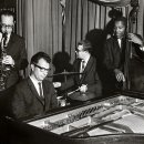 테이크 파이브(TAKE FIVE) 이미지