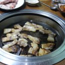 2015.4.24 정모 김천부항호관광후 지레흑돼지 구어먹으며 ...(4) 이미지