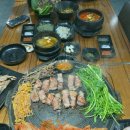 지리산 흑돼지 이미지