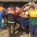 사랑의 땔감나누어주기 행사 이미지