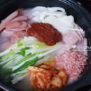 부대찌개 만들기 만드는법 밥반찬으로 담백 얼큰하니 맛있어요~~ 이미지