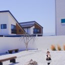 고성 온더버튼 - 조용한 오션뷰 카페, 해변도 거닐어 보아요.