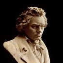 Begin English | 왜 베토벤의 음악부터 ‘나’가 들리기 시작했는가? - 질서가 흔들린 자리에서, 음악은 처음으로 개인을...