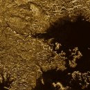 태양계 이야기 532 - 타이탄에 있는 깊은 계곡 이미지