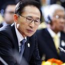 South Korea budgets for sunnier ties with reclusive North-로이터 1/2 : 한국 2013년 북한 원조예산 증액 배경 이미지