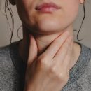 “면도날 삼킨 듯한 고통” 日서 급증…한국도 7주 연속 늘었다 이미지