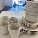 Stone Lain 16-Pice 식기세트 (Plates, Bowls, Dishes, Mugs)-$30 이미지