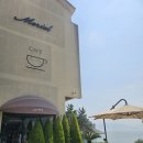 [내돈내산] 여수 카페 메리엘 오션뷰 몽돌해변 아메리카노 소금커피 치즈케이크 방문 후기