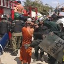 [동영상] 캄보디아 경찰의 민간인 총격 사망사건 : 퍼져나가는 여파 이미지