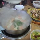 홍두깨생칼국수 - 시흥시 황고개로 287 | 홍두깨생칼국수