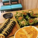 투움바 | 신사 보슬보슬ㅣ압구정맛집 흑백요리사 키토김밥 투움바떡볶이 후기