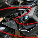 BMW F800GT 13년식 왼쪽 카울 검은색 구합니다. 이미지