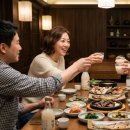 장윤정 소속사 기획사 CEO 변신! 직원 복지 클라스, 압구정 윤남노 오마카세 회식부터 비타민D 주사...