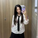 태연, 38세 최강동안의 교복 소화력…피 묻히고 오싹 비주얼 “공포영화보기 딱 좋은날” 이미지