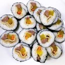 김밥과스파게티 이미지