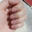 네일칠하다