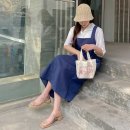 아델라제이